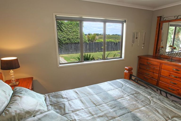 Photo of property in 20a Baverstock Road, Nawton, Hamilton, 3200