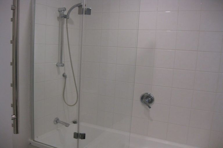 Photo of property in Gerondis Bldg Apartments, 302/60 Willis Street, Wellington Central, Wellington, 6011