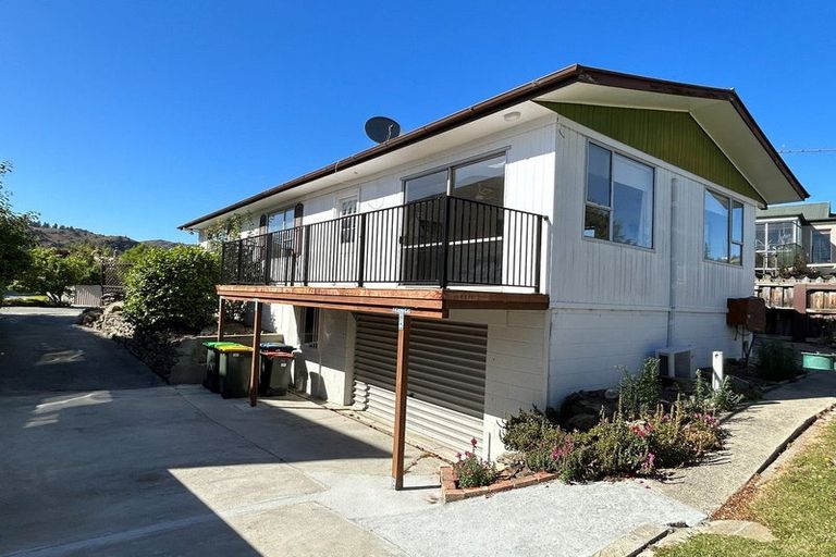 Photo of property in 4 Hart Place, Bridge Hill, Alexandra, 9320