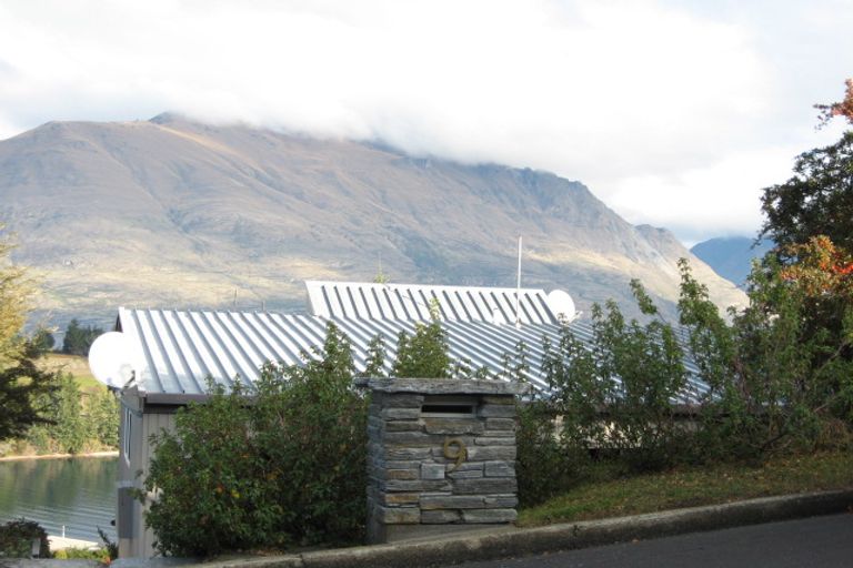 Photo of property in 9 Earnslaw Terrace, Queenstown, 9300