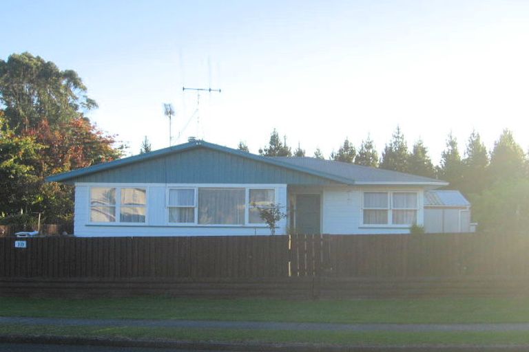 Photo of property in 10 Elizabeth Drive, Tokoroa, 3420