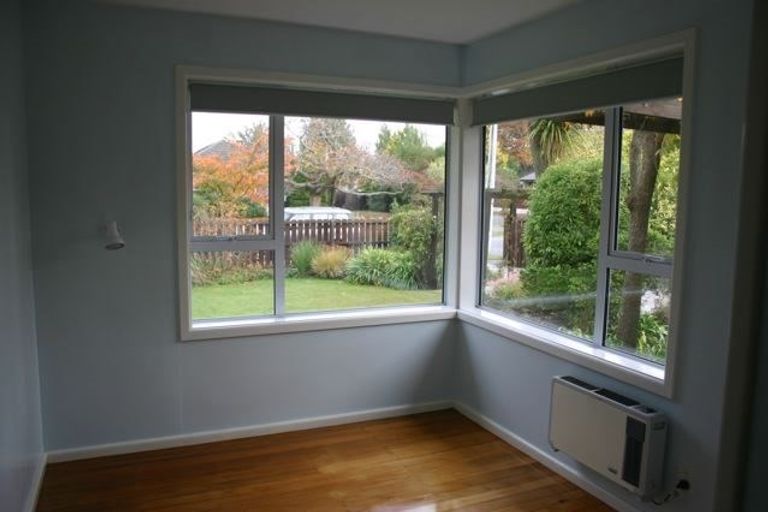 Photo of property in 6 Hounslow Street, Ilam, Christchurch, 8041