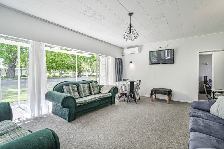 Photo of property in 709 Roberts Street, Hastings, 4122