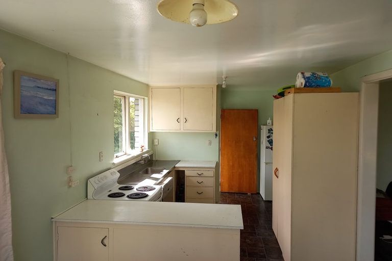 Photo of property in 96 Marlow Road, Aranui, Christchurch, 8061