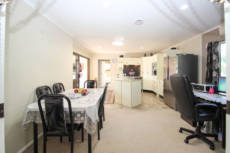 Photo of property in 606 Buller Street, Akina, Hastings, 4122