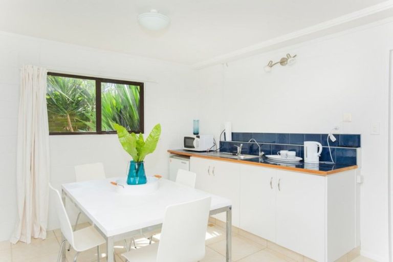 Photo of property in 57 Moana Road, Okitu, Gisborne, 4010