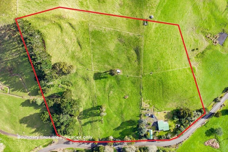 Photo of property in 2136 Waihue Road, Mamaranui, Dargaville, 0372