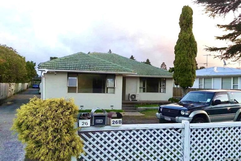 Photo of property in 26 Swanson Road, Henderson, Auckland, 0610