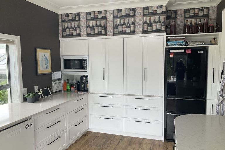 Photo of property in 238 Hibiscus Coast Highway, Orewa, 0931