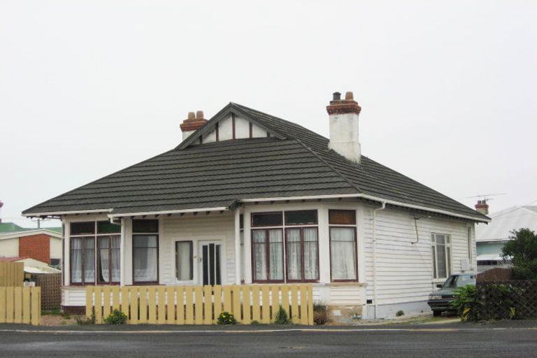 Photo of property in 48 Royal Crescent, Saint Kilda, Dunedin, 9012