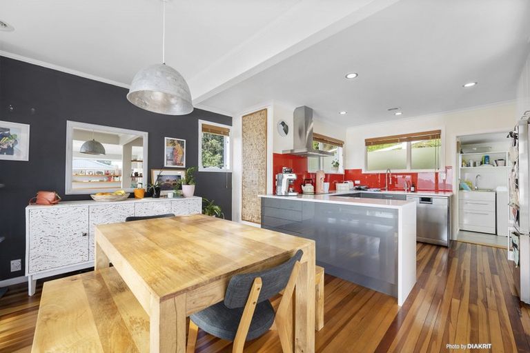 Photo of property in 141 Grafton Road, Roseneath, Wellington, 6011