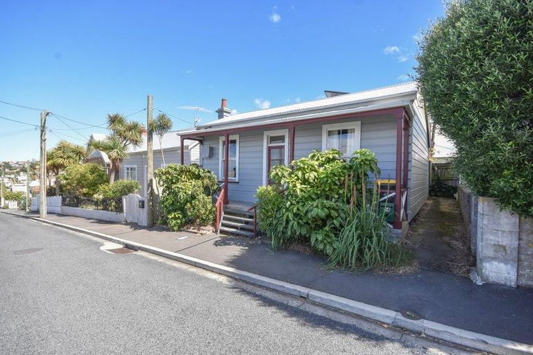 Photo of property in 14 Peel Street, Mornington, Dunedin, 9011