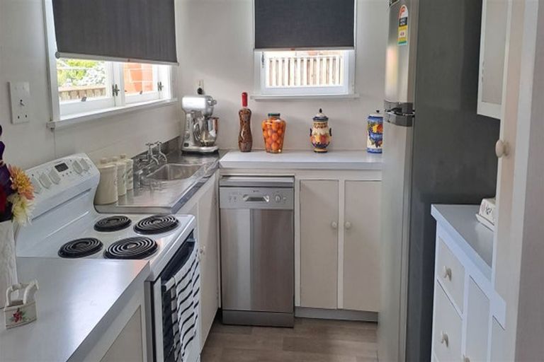 Photo of property in 4 Mill Street, Tapanui, 9522