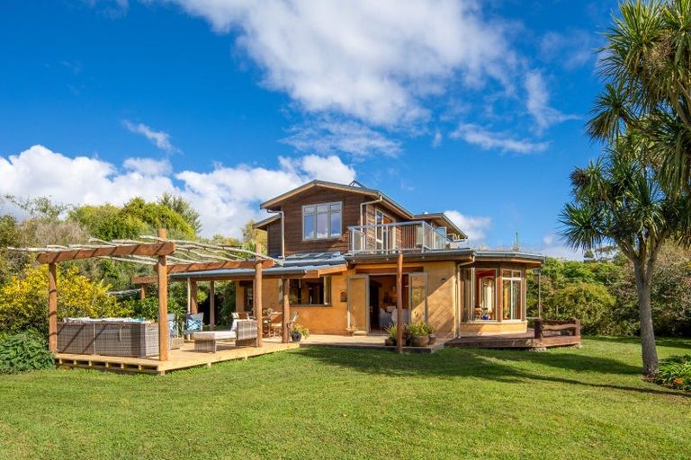 Photo of property in 65 Battery Road, Patons Rock, Takaka, 7182