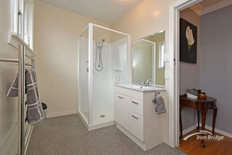 Photo of property in 9 Carbine Place, Sockburn, Christchurch, 8042