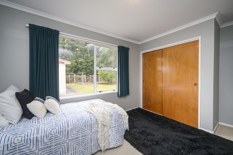 Photo of property in 23 Humphries Place, Awapuni, Palmerston North, 4412