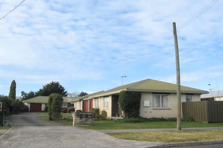 Photo of property in 3/808f Avenue Road East, Parkvale, Hastings, 4122