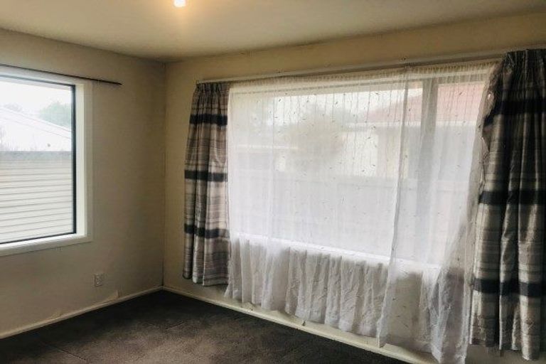 Photo of property in 155 Kendal Avenue, Burnside, Christchurch, 8053