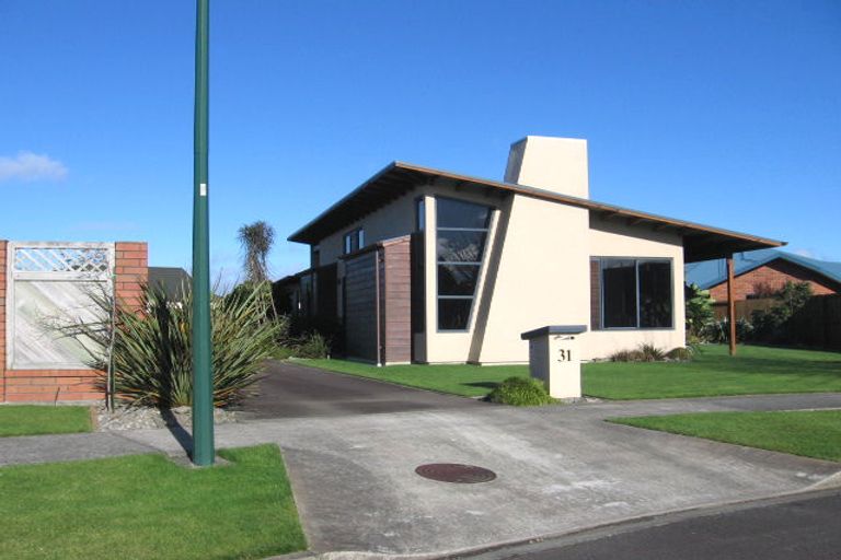 Photo of property in 31 Presidential Drive, Milson, Palmerston North, 4414