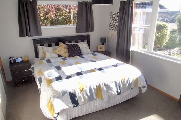 Photo of property in 43 Tamar Street, South Hill, Oamaru, 9400