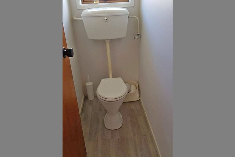 Photo of property in 1/54 Highland Park Drive, Highland Park, Auckland, 2010