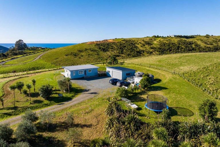 Photo of property in 1645 Matapouri Road, Matapouri, Whangarei, 0173
