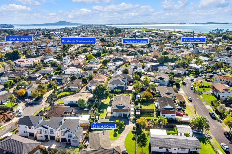 Photo of property in 22 Jandell Crescent, Bucklands Beach, Auckland, 2014