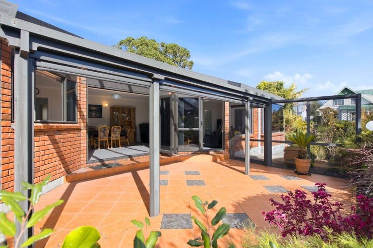 Photo of property in 71 Brooklands Road, Brooklands, New Plymouth, 4310