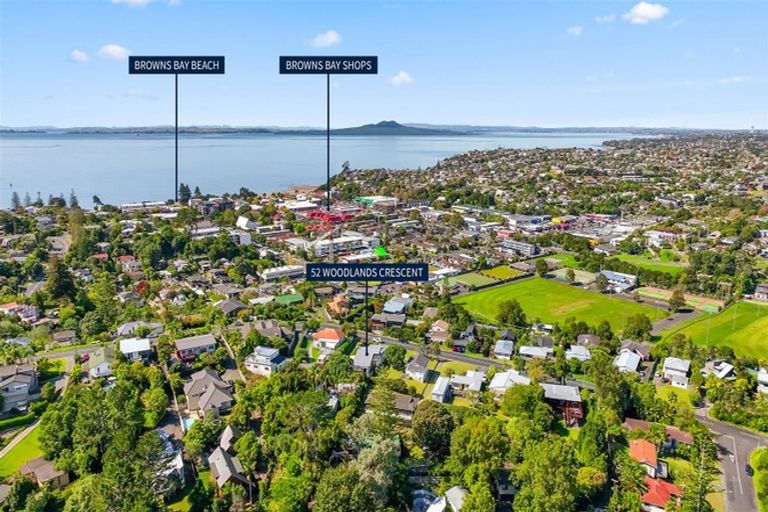 Photo of property in 52 Woodlands Crescent, Browns Bay, Auckland, 0630