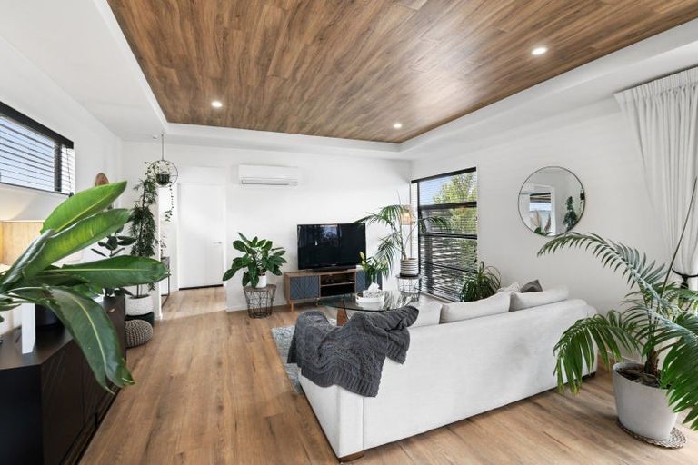 Photo of property in 7 Lesser Close, Rolleston, 7615