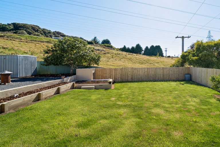 Photo of property in 35 Stephen Street, Halfway Bush, Dunedin, 9010
