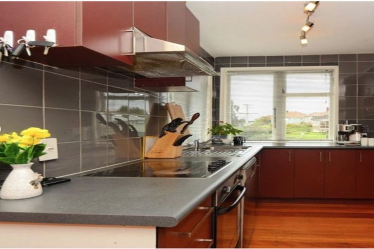 Photo of property in 9 Hedley Road, Wesley, Auckland, 1041