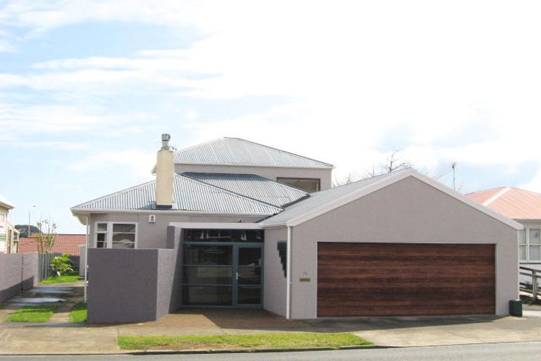 Photo of property in 116 Vivian Street, New Plymouth, 4310