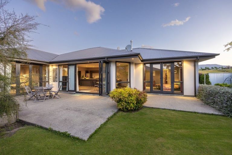 Photo of property in 128 Kings Drive, Wanaka, 9305
