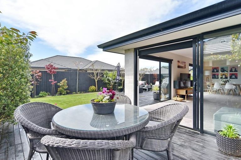 Photo of property in 11 Makawe Roa Street, Marshland, Christchurch, 8083