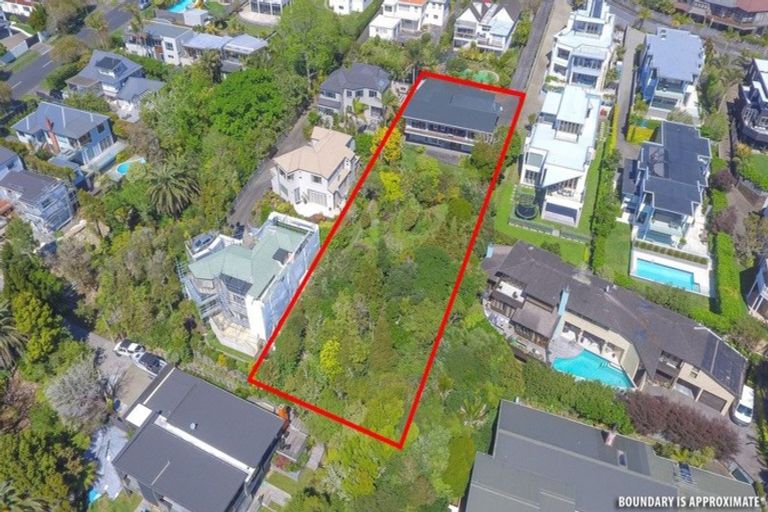Photo of property in 50 Castor Bay Road, Castor Bay, Auckland, 0620