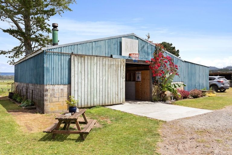 Photo of property in 105 Emerton Road, Athenree, Katikati, 3177