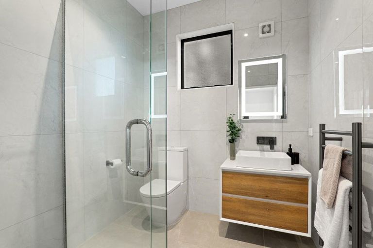 Photo of property in 280 Major Hornbrook Road, Mount Pleasant, Christchurch, 8081