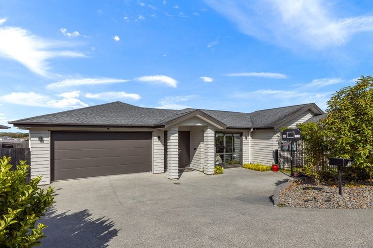 Photo of property in 69 Harvest Avenue, Orewa, 0931