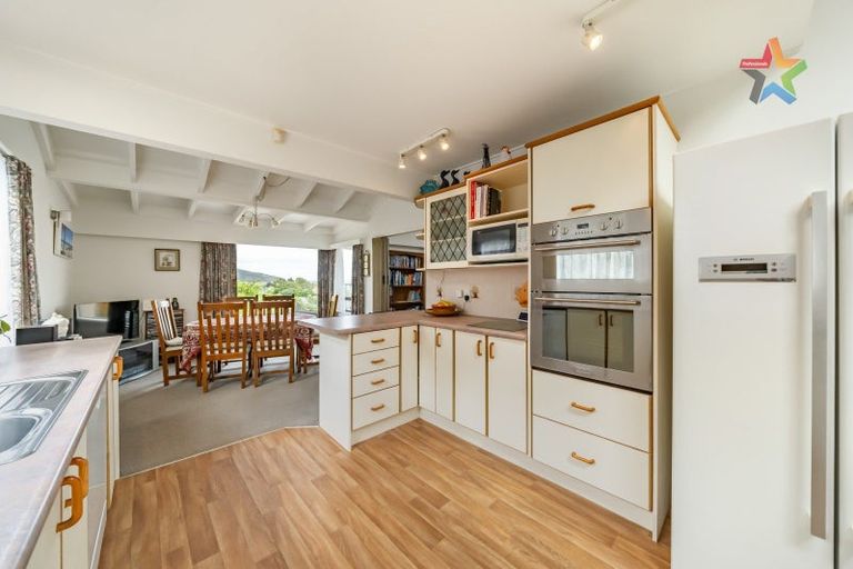 Photo of property in 37 Tilbury Street, Fairfield, Lower Hutt, 5011