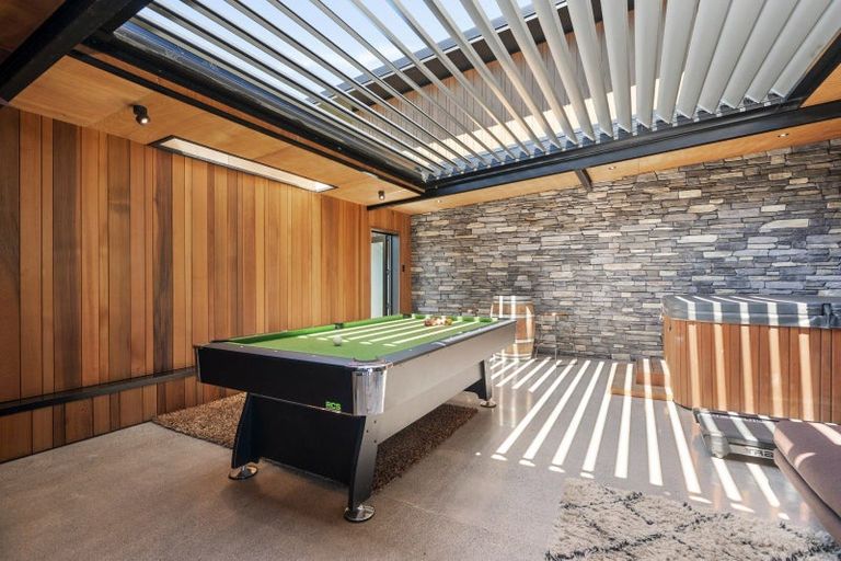 Photo of property in 35 Peregrine Place, Kinloch, Taupo, 3377