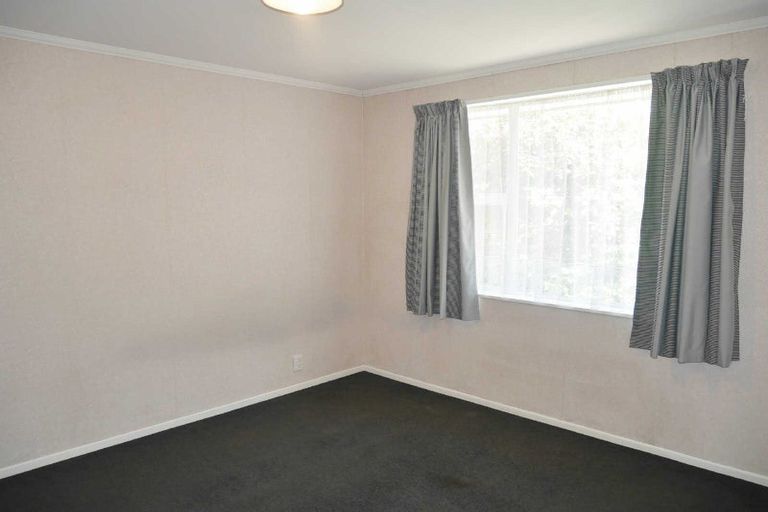 Photo of property in 3/5 Division Street, Riccarton, Christchurch, 8041