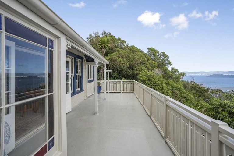 Photo of property in 12 Nikau Road, Point Howard, Lower Hutt, 5013