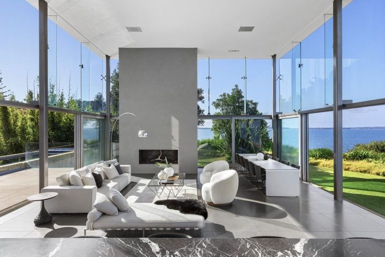 Photo of property in 76 Cliff Road, Torbay, Auckland, 0630