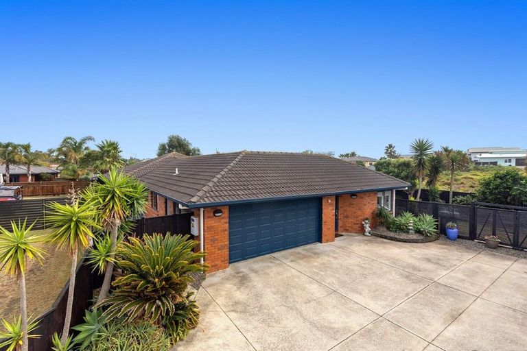 Photo of property in 5 Zarling Lane, Coastlands, Whakatane, 3120