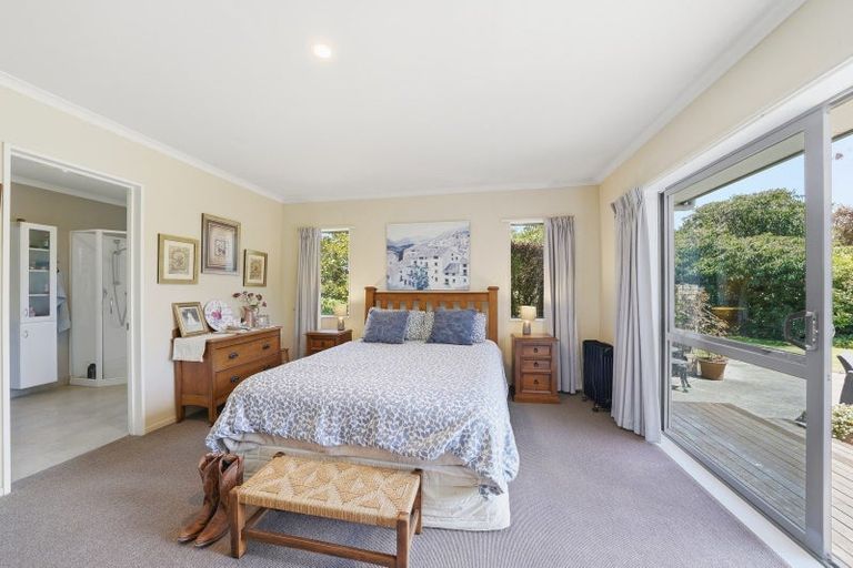 Photo of property in 5 Newton Place, Amberley, 7410