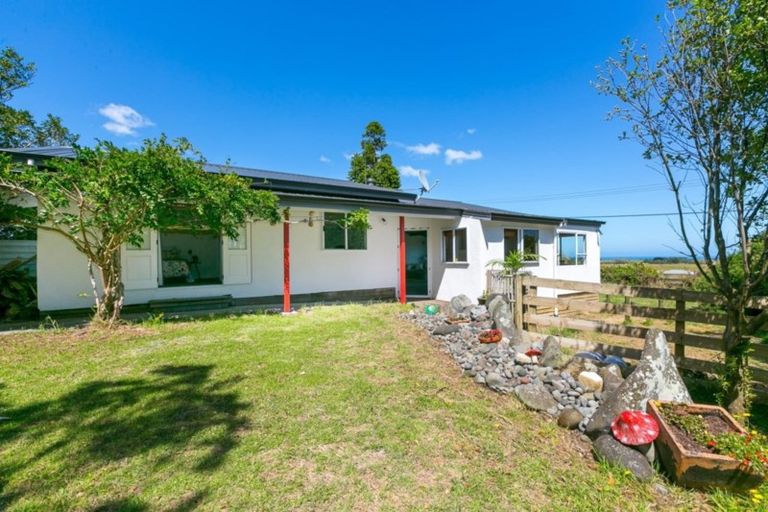 Photo of property in 6380 South Road, Pungarehu, Opunake, 4685