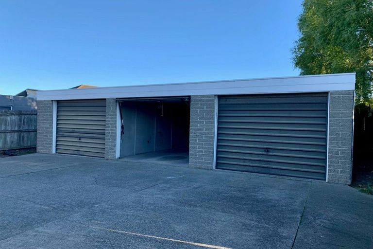 Photo of property in 2/17 Torrens Road, Hillmorton, Christchurch, 8024