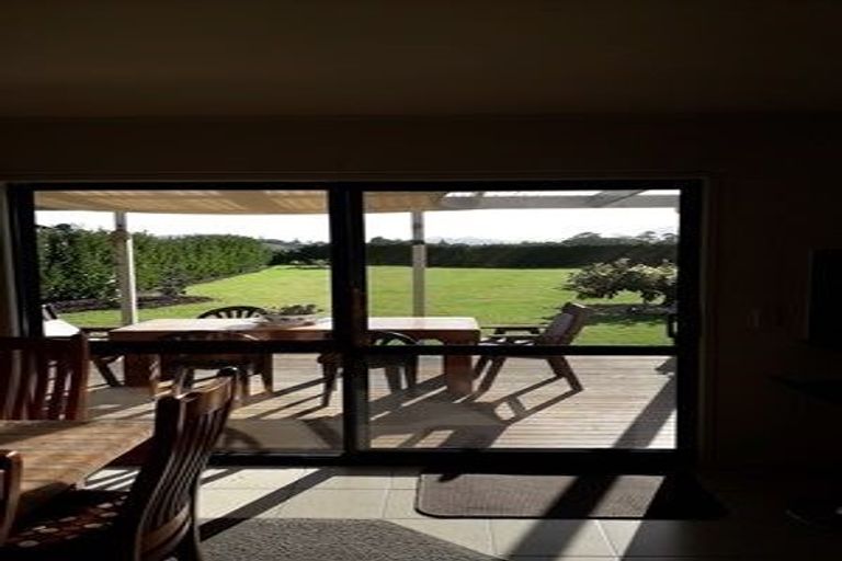 Photo of property in 67 Pyle Road West, One Tree Point, 0118