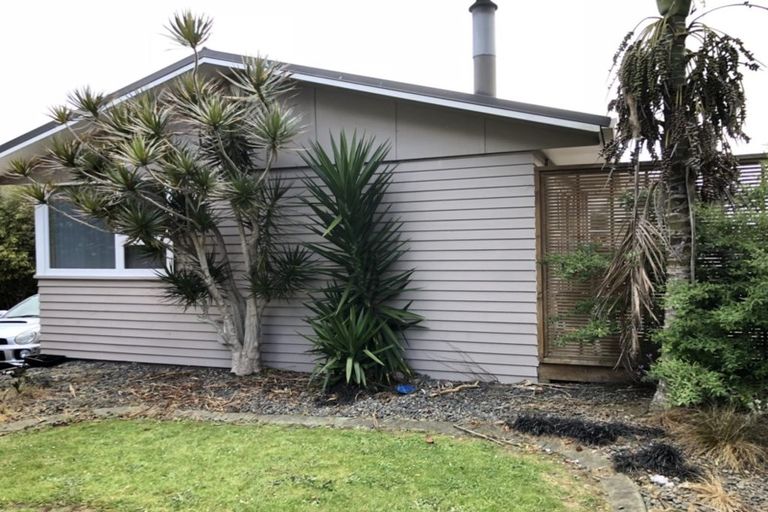 Photo of property in 14 Edgar Pearce Place, Howick, Auckland, 2014
